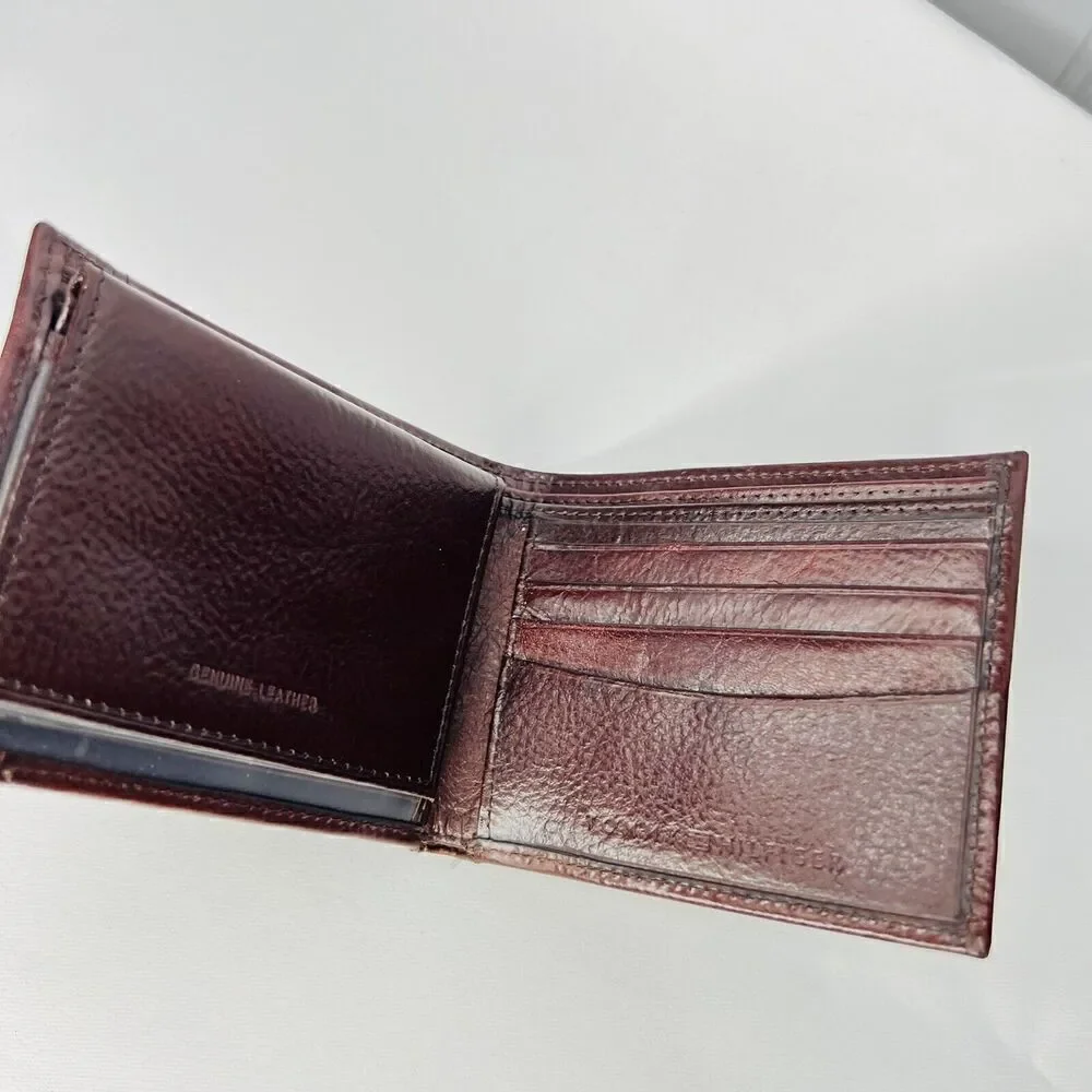 Tommy Hilfiger Men's Genuine Leather Bi-fold Wallet & Card Insert Brown NICE